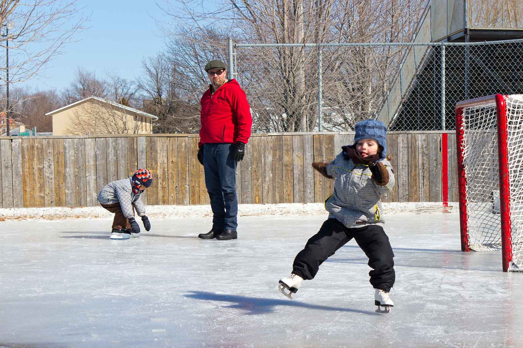 How to create an outdoor ice rink at home